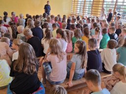 Rok szkolny 2024-2025 - 02. Spotkanie z policjantkÑ